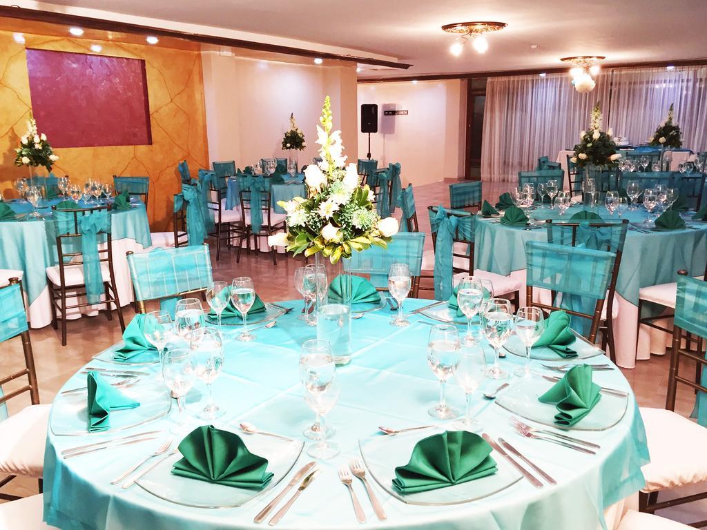 Hotel Villa Lafayette กีโต ภายนอก รูปภาพ