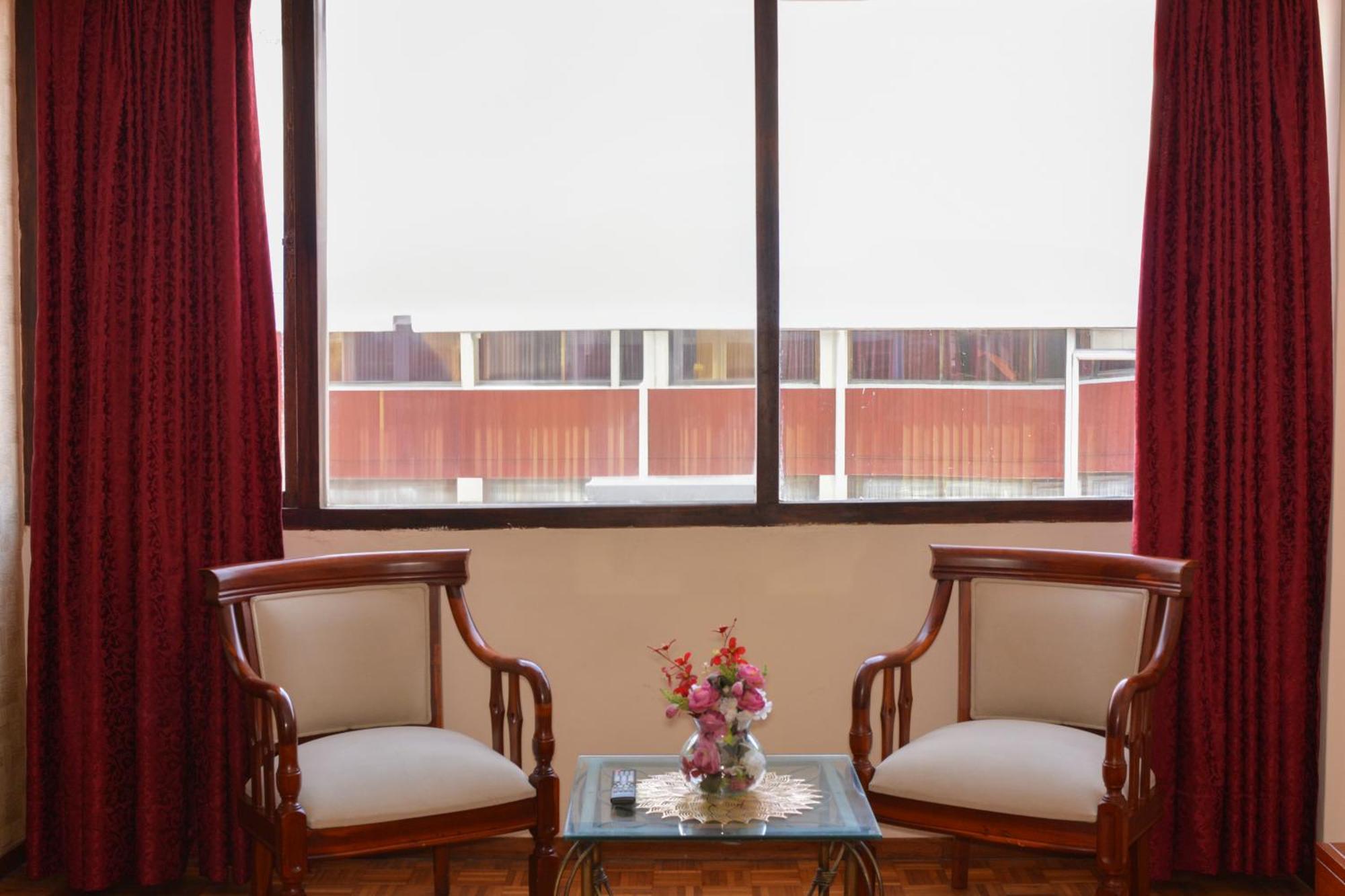 Hotel Villa Lafayette กีโต ภายนอก รูปภาพ
